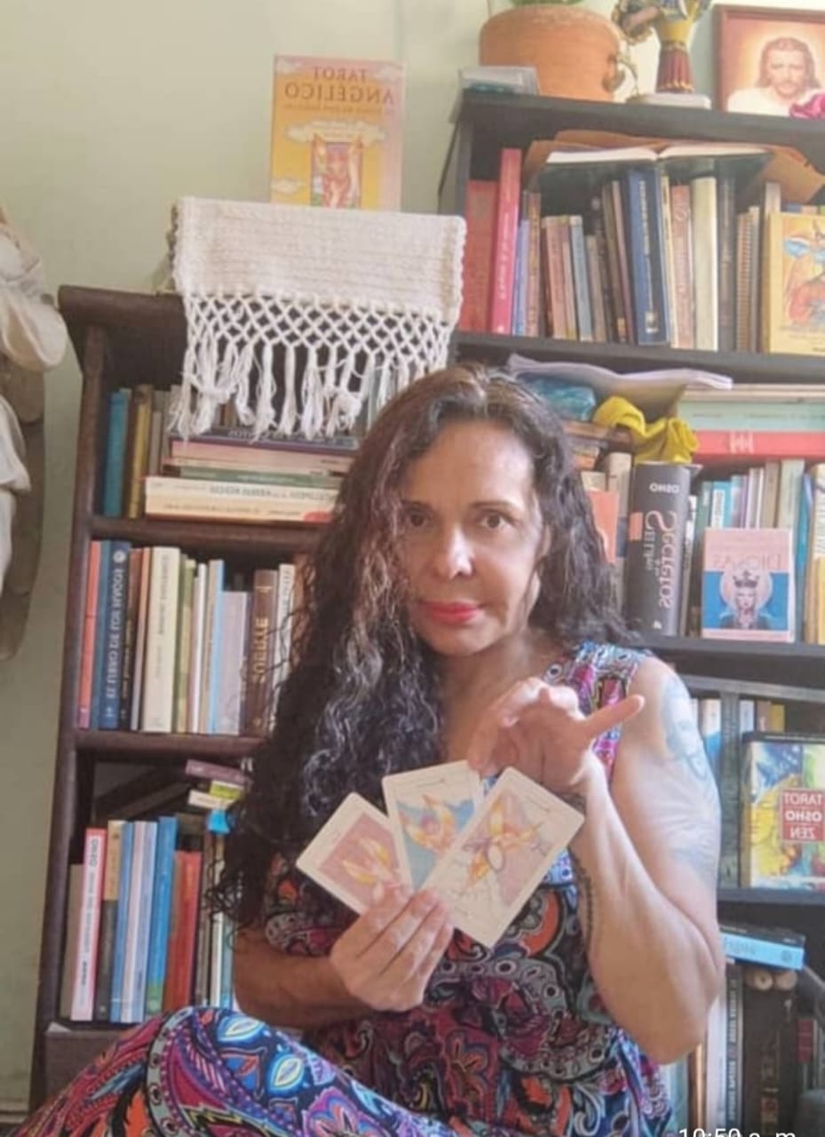 nombres de tarotistas y videntes exlusivas